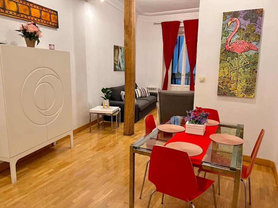 Alojamiento Entero Centro: Piso . Chueca Apartman Madrid Kültér fotó